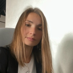 Юля Климова