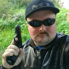 Михаил Менделевич, 39 лет