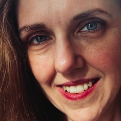 Надя Панина