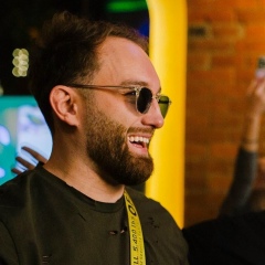 Alex Simonov, 88 лет