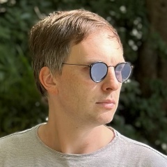 Олег Андреев, 39 лет