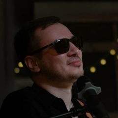 Олег Абрамов
