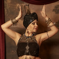 Елена Петрова