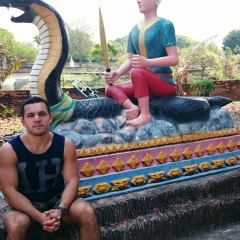 Крутой Уокер, 36 лет