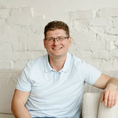 Максим Иванов