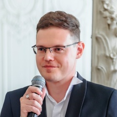 Сергей Макаров