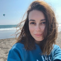 Яна Кулакова, 37 лет