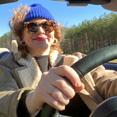 Аня Саяпина