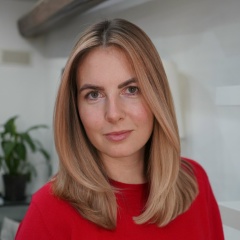 Анна Роганова