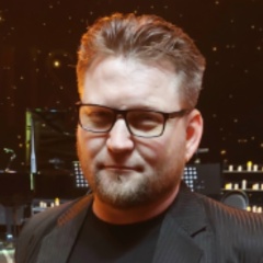 Роман Михайлов