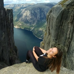 Евгения Микуцкая