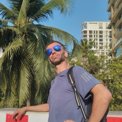 Михаил Зенкин