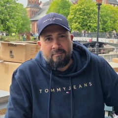 Осман Аметов, 42 года