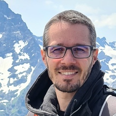 Андрей Куксов