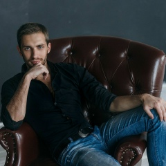 Евгений Князев, 36 лет