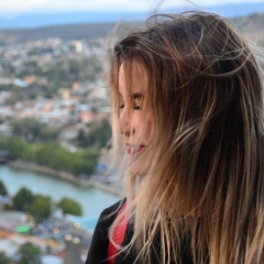 Юлиана Тихомирова