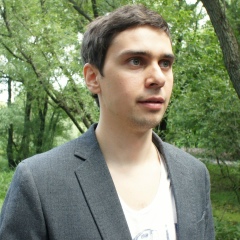 Максим Иванов