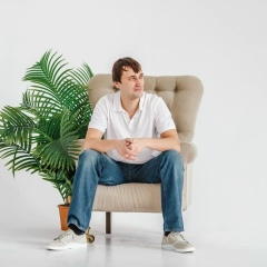 Роман Жуков, 37 лет