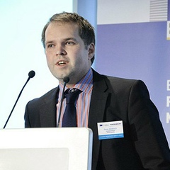 Денис Деркач, 42 года