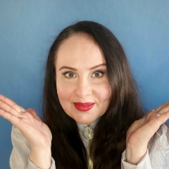 Лана Ростова