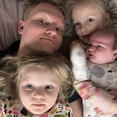 Анатолий Мазуров, 37 лет