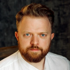 Константин Печенежский, 37 лет
