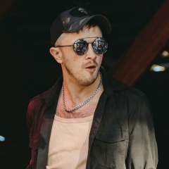 Дмитрий Кулешов, 39 лет